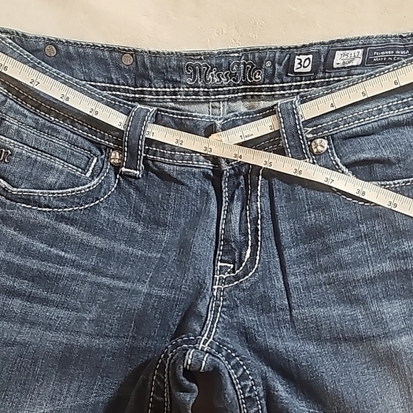 Miss Me Bootcut Jeans. Women's Size: Waist 30x34 Inseam. - Picture 7 of 11